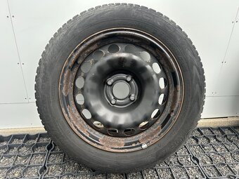 Sada plech kol 16" + zimní pneu Nokian WR D4 - 5