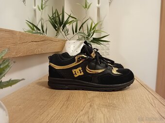 DC dámské tenisky vel. 37/37,5 kožené - 5