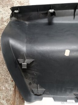 Skoda octavia 1 zadni kryt kufru (1U6 867 607 A) - 5