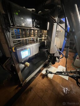 Dojící automat Delaval VMS - 5