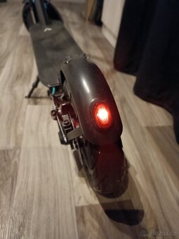 Elektro koloběžka LAMAX S11600 - 5