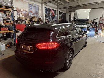 Ford Mondeo Vignale 154kw - 5