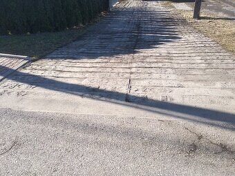 Pražce betonové peníze šetří na zpevnění plochy - 5