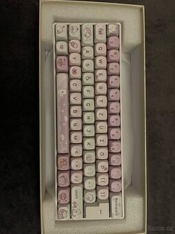 60% cat themed klávesnice - 5