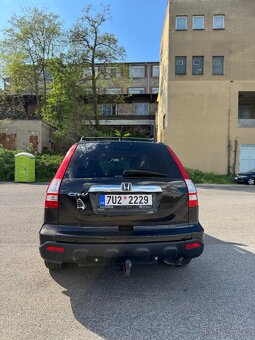 Honda CR-V 3. generace (r. v. 2008), výbava Executive - 5