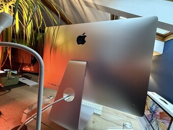 iMac 5K – 27", 1TB SSD, Intel Core i5 - 5