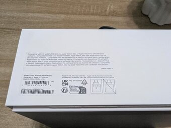 Sluchátka AirPods Max v barvě „Midnight“ s konektorem USB-C. - 5