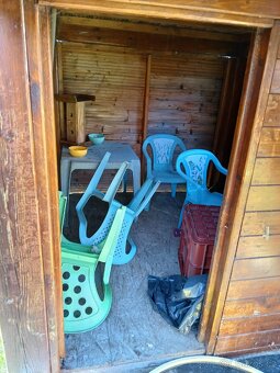 Zahradni domek dvoupatrovy se skluzavkou a houpackou - 5