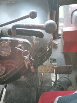 Traktor Zetor - 5