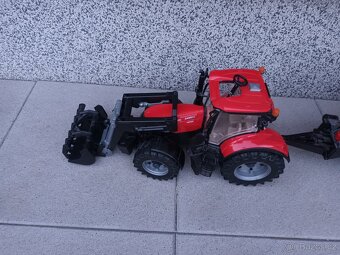 Traktor s vlekem zn. Bruder - 5