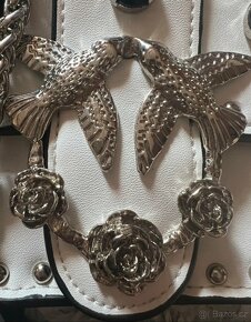 Bílá kožená kabelka s nýtky, nová - 5