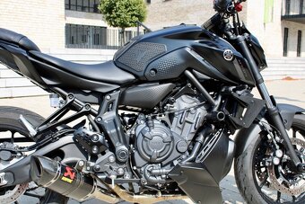 Yamaha mt 07 - 5