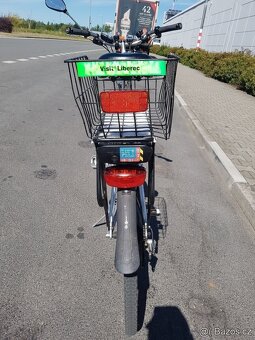 Dámské elektrokolo s košíkem na nákupy - 5