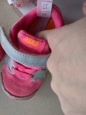 Nike tenisky růžové vel. 20/21 - 5