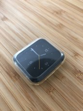 Apple Watch Series 4/5 (44mm) čiré - 5