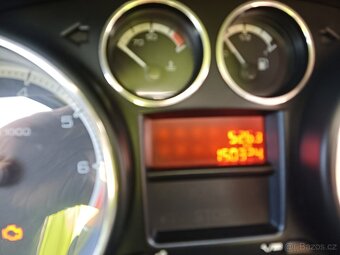 Peugeot 308 1.6i 88 kW rv 2009 - 5