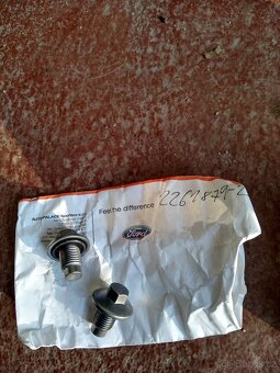 Castrol Magnatec Ford Kuga 5W-20 5L+ oil filtr+vzdch.filtr+ - 5