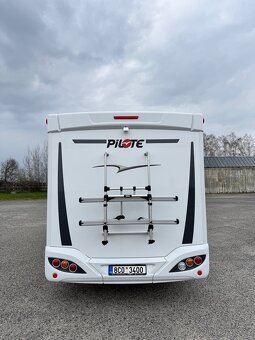 Pilote Essentiel G740, původ ČR - 5