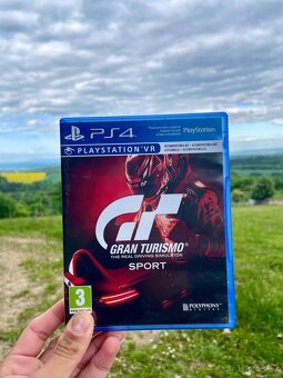 Hry na PS4 - 5
