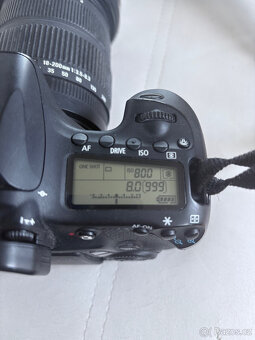 Canon EOS 60D + Sigma DC 18-200mm F3,5-6,3 - 5