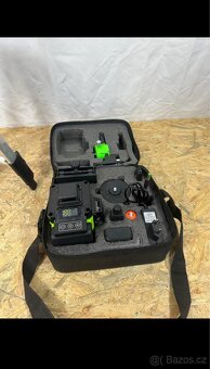 Otočný automatický křížový laser 4D - 5