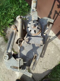 Konstrukce sedačky Zetor 25 - 5