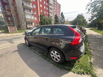 Volvo XC60 D5 AWD, r.v. 2010, tažné zařízení, full výbava - 5