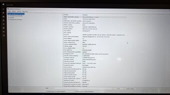 ASUS ROG STRIX - 5