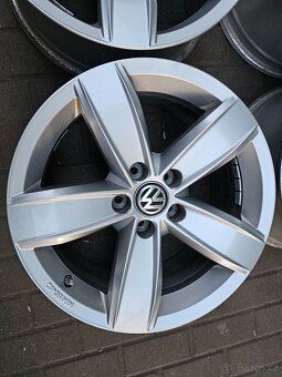ALU kola disky 7,5J ET18 5x112 VW Corvara R17 Touareg III - 5
