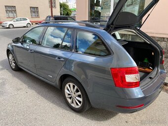 Škoda Octavia 1.6 - 5