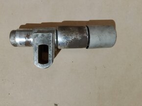 Jawa Pérák, část rámu, zadní kluzák, kryt, brzdový štít - 5