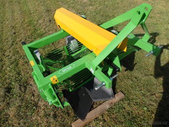 Vyorávač brambor BOMET Ursa vibrační-boční - 5