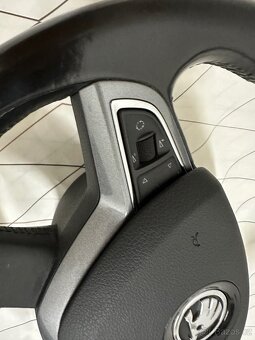 Octavia 3 volant + airbag - 5