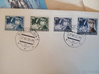 Různé dokumenty, známky, pohlednice. - 5