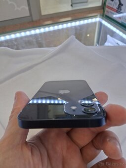 Apple iPhone 12 64 GB - 5