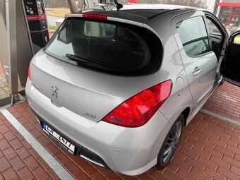 Peugeot 308 - 5