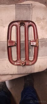 Jawa pérák nosič - 5