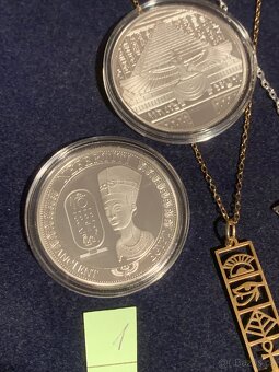 přívěs , mince - 5