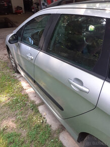 Peugeot 308 SW 1.6HDI - Náhradní díly - 5