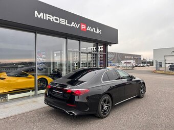 Prodám Mercedes-Benz E 220d 4MATIC AMG, záruka - 5