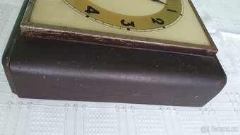 Nástěnné hodiny Chronotechna - 5