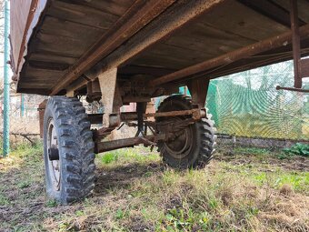 Vlečka za traktor - 5
