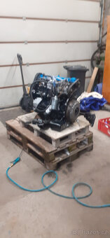 Volvo 240 - 5