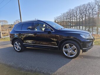 VW Touareg 3.0 TDI R-LINE 193Kw - 5