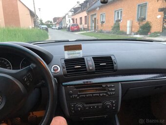 BMW 118 i - 5