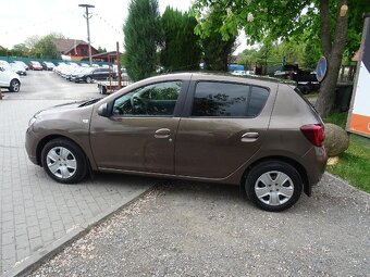 Sandero - 5