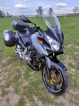 Suzuki v-strom 1000 - 5