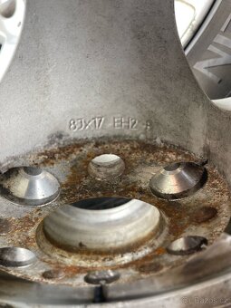 Alu kola 5x120 r17 BMW originál - 5