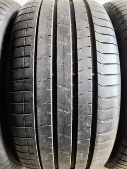 LETNÍ PNEU PIRELLI 275/40/20 a 245/45/20-4ks - 5