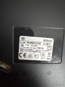 Robot Bosh Mum 52131 na náhradní díly - 5